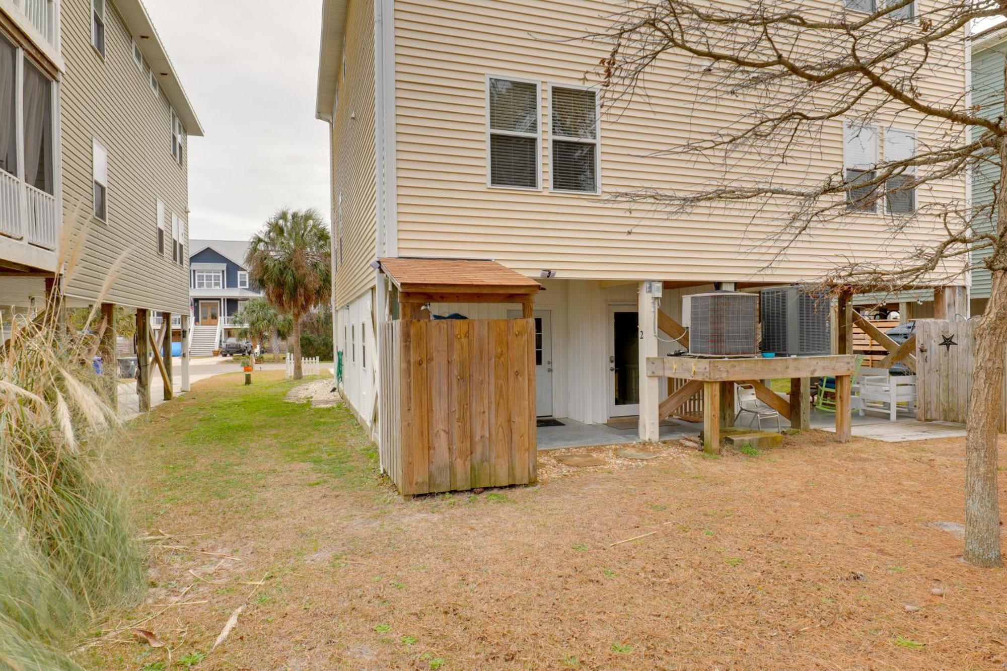 Carolina Beach Home With Balconies, Walk To Beach! Exterior foto